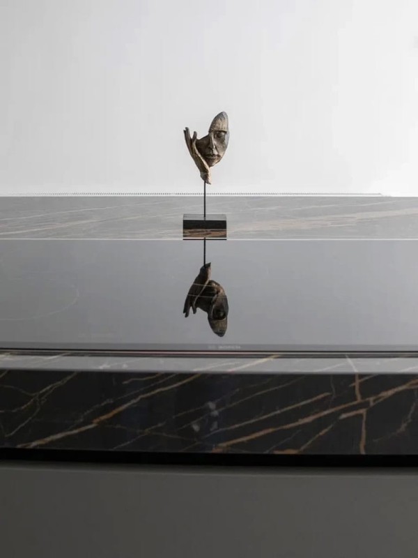 I Naturali Noir Desir Bocciardato 100x300x0,3 + cm-180585