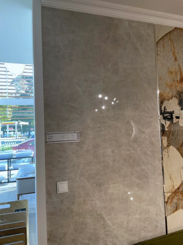 SPIEK KWARCOWY MARBLE LOOK TAJ MAHAL LUX 320X160X0,6 CM MARAZZI. .webp