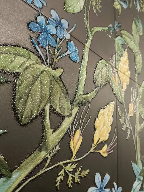 Mural-gresowy-Eden-Dark-papuga-i-dzungla-6-elem.-mat-120x180 6.webp