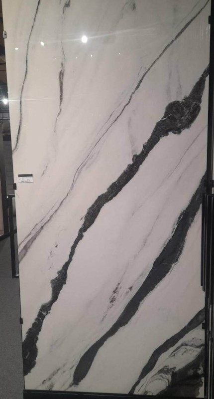 Panda-White-PAN-WH6-120-LP-Pole .jpeg