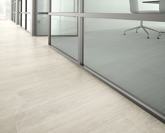Płytki imitujące naturalne drewno Casalgrande Padana Tavolato Sbiancato 20x120 39721