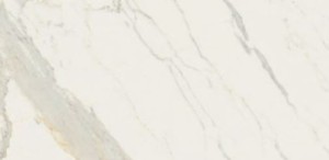 Fioranese Marmorea Bianco Calacatta 30x60: Glänzende, weiße Marmorfliesen, länglich, mit beigefarbener Ader