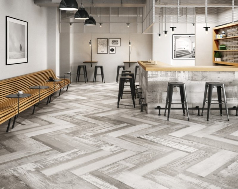 Płytki drewnopodobne brązowe Aparici Chalkwood Brown Nat. Mosaico 29,75x29,75 66431