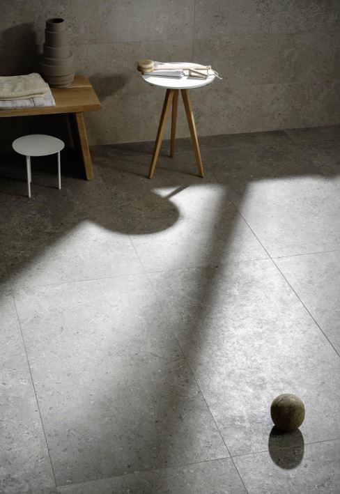 Płytki szaro-czarne imitujące naturalny kamień Marazzi Mystone Fleury Nero 75x75 40869