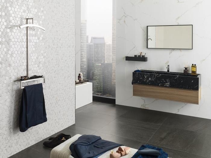 Płytki ścienne marmur biale z beżową żyłą Porcelanosa Persia 45x120 15356