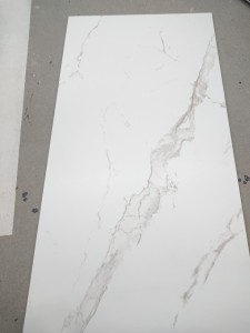 Casalgrande Padana Marmoker Statuario Oro: Matt-weißer Marmorboden 60x120